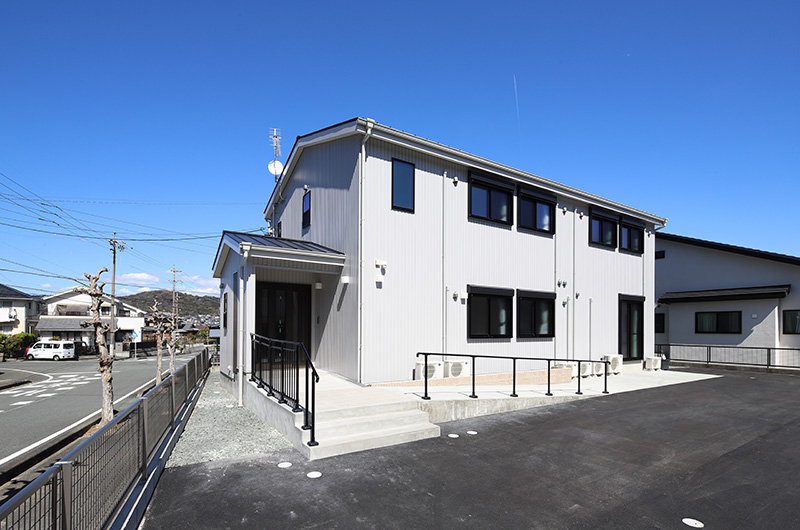 豊川市のケアホームえがお_外観